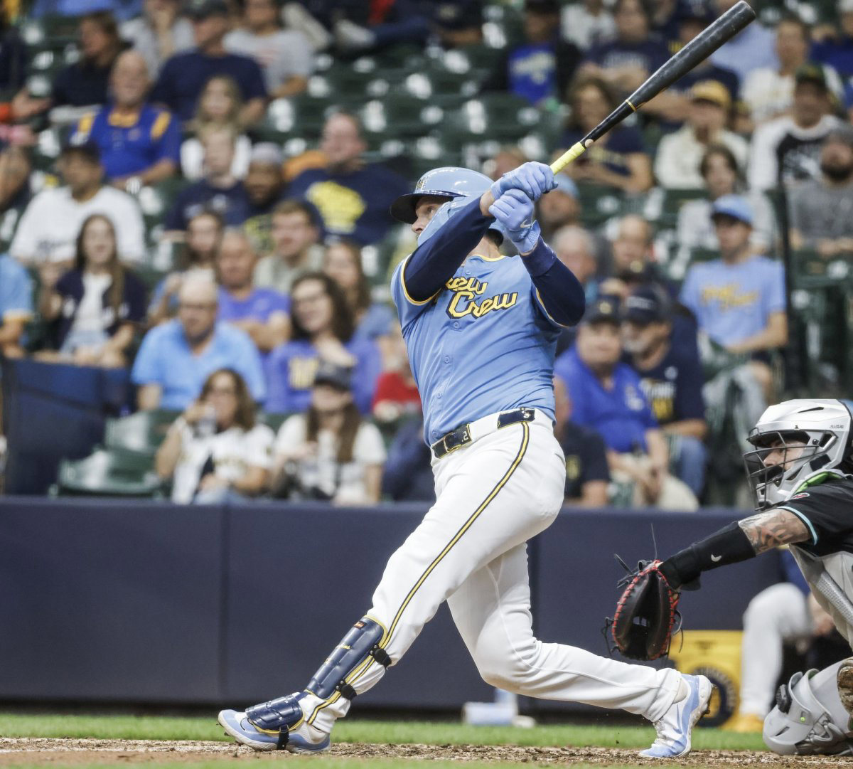 Arizona Diamondbacks Top Milwaukee Brewers 5-2 Arizona Diamondbacks Top Milwaukee Brewers 5-2