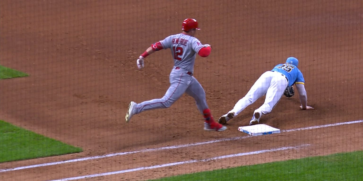 Brewers' Offensive Explosion, Nine Stolen Bases Highlight Victory Over A's Brewers' Offensive Explosion, Nine Stolen Bases Highlight Victory Over A's
