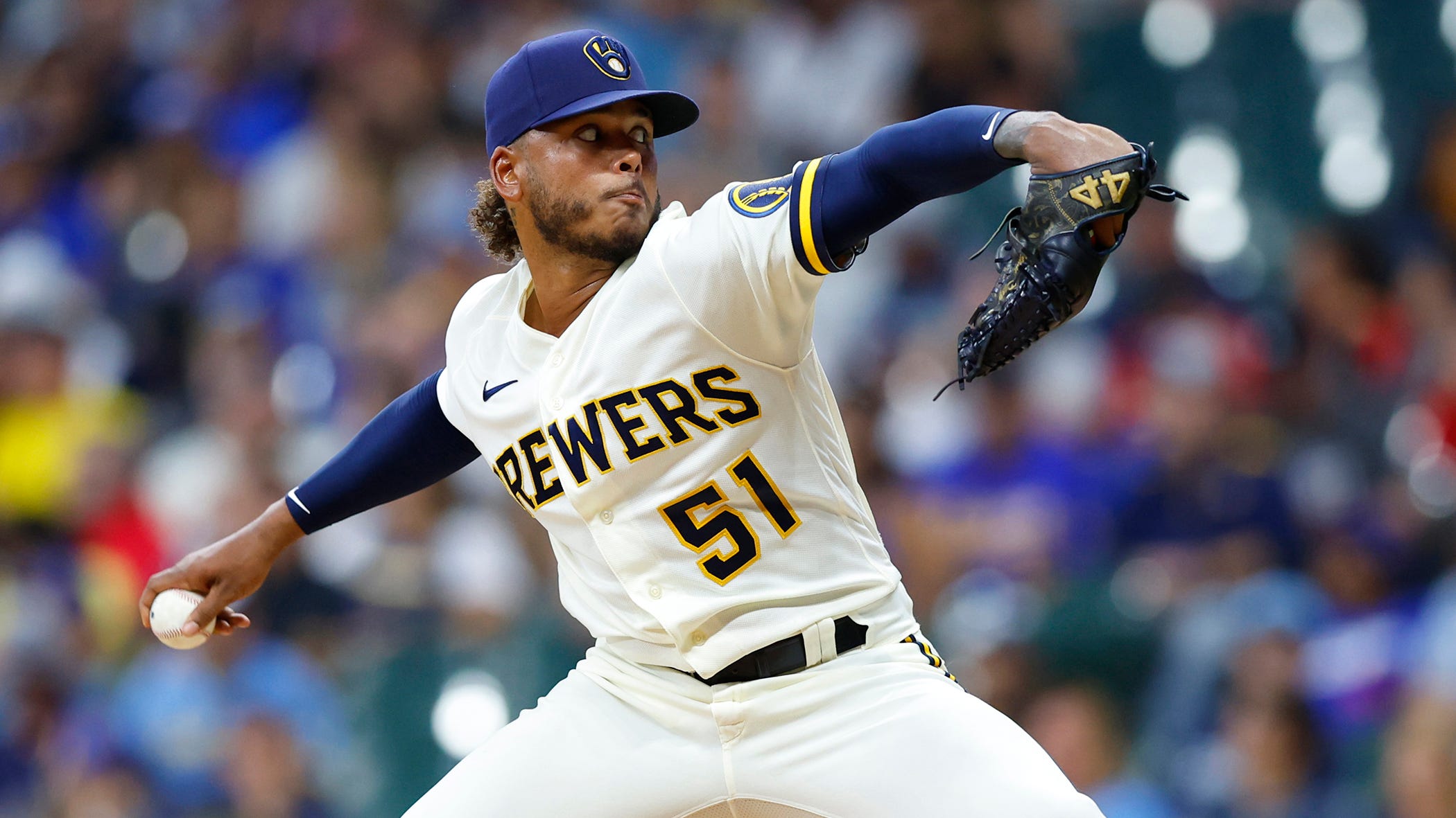 Brewers Vs. Giants: Flores And Lee's Impact On The Game Brewers Vs. Giants: Flores And Lee's Impact On The Game