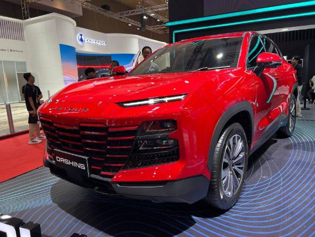 IIMS 2025: Jetour Luncurkan Varian Warna Baru Untuk Dashing IIMS 2025: Jetour Luncurkan Varian Warna Baru Untuk Dashing