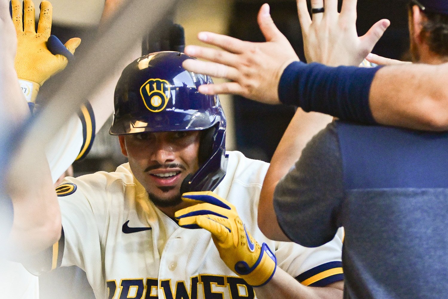 Milwaukee Brewers: Lineup Tweaks To Combat Offensive Slump Milwaukee Brewers: Lineup Tweaks To Combat Offensive Slump
