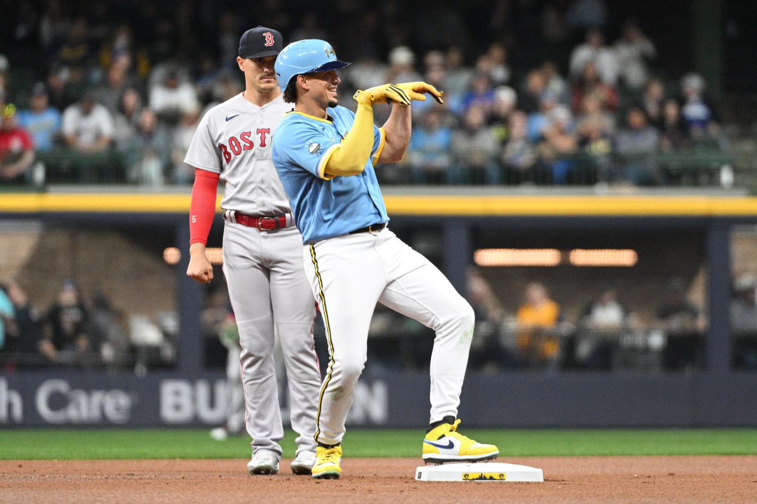 Record Nine Stolen Bases Lead Brewers To Decisive Victory Over A's Record Nine Stolen Bases Lead Brewers To Decisive Victory Over A's
