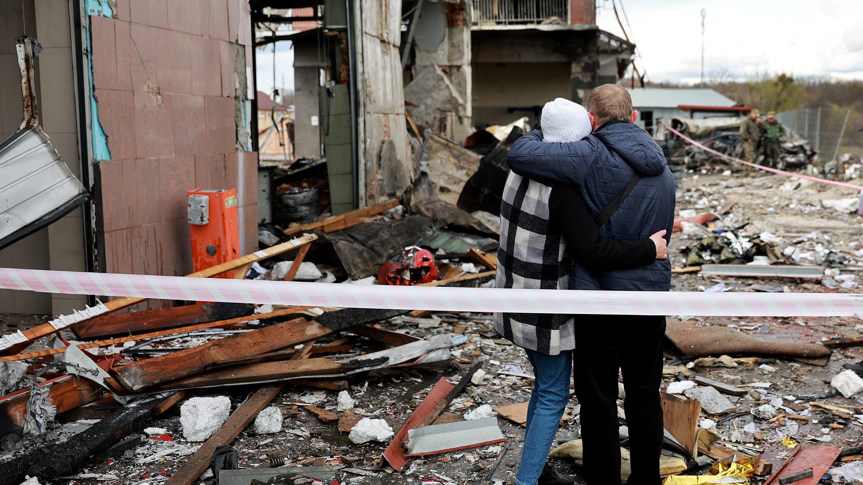 Russia Resumes Offensive In Ukraine Following Easter Truce Russia Resumes Offensive In Ukraine Following Easter Truce